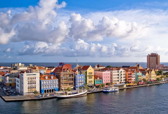 全家一步到位获欧盟护照，亚欧十字路口，塞浦路斯投资入籍项目！